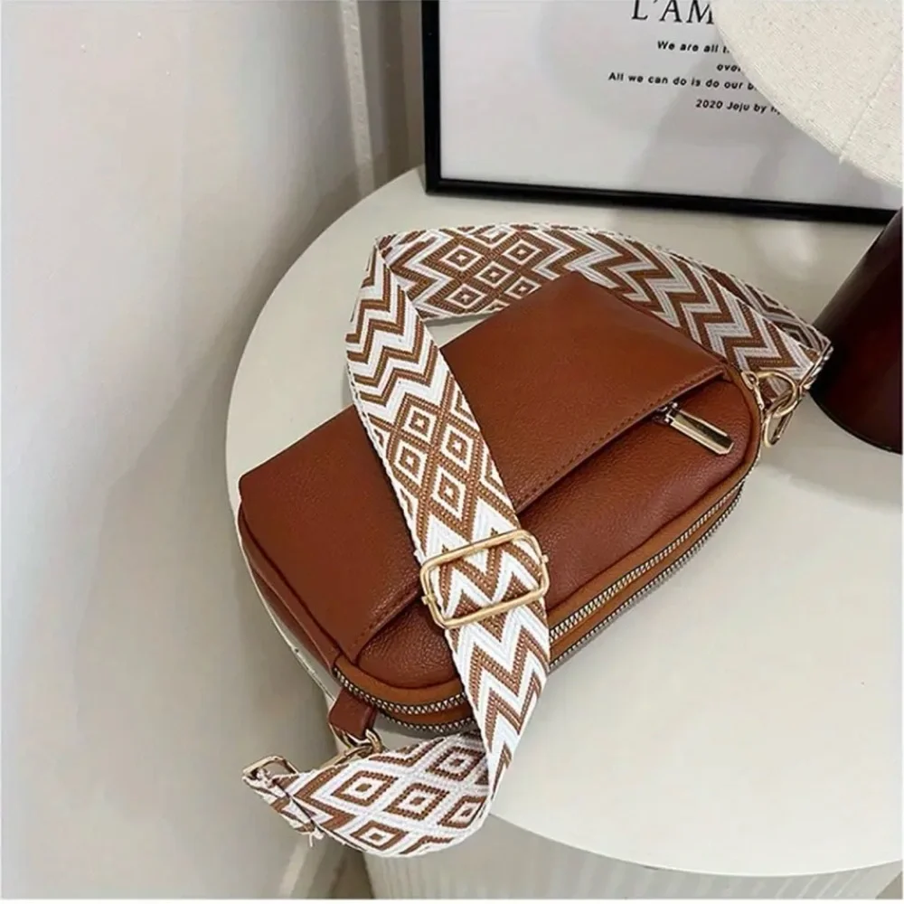Stylish Brown Crossbody Bag with Geometric Strap - Picture 2 of 2